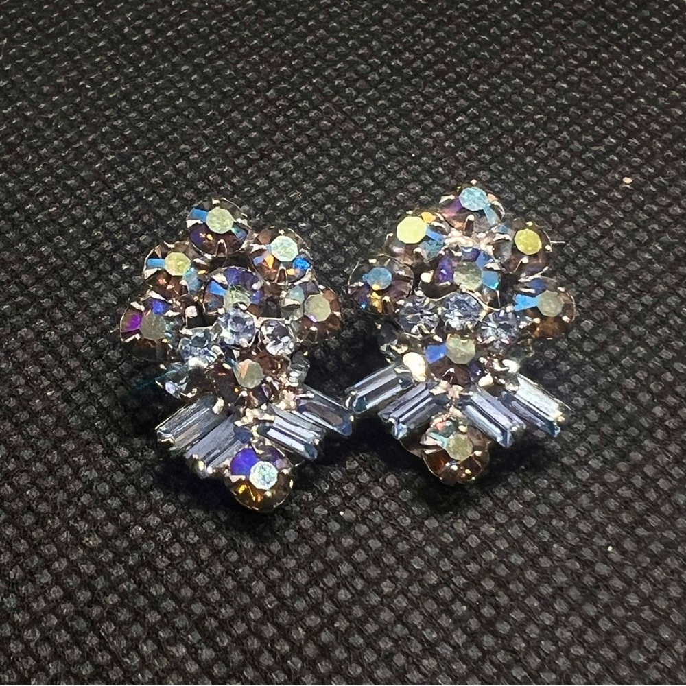 Vintage‎ Aurora Borealis Crystal Clip On Earrings Jewelry, 1”, wedding party